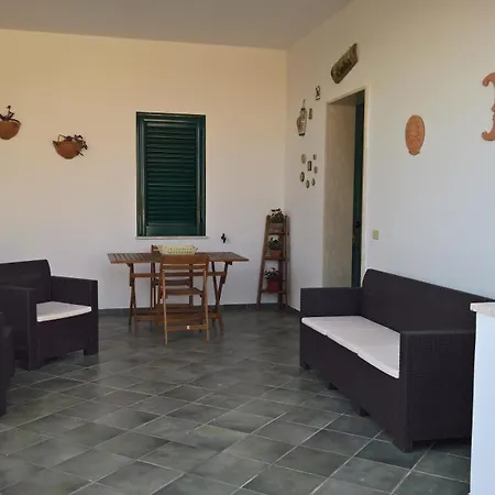 Holiday home Siciliagranitola *